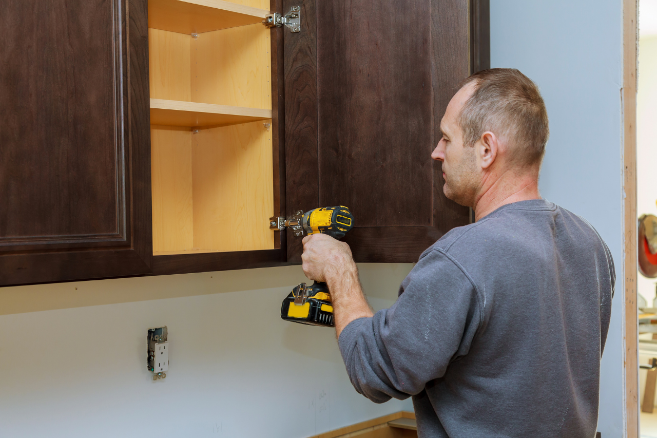 How To Remove Cabinet Doors Safely Without causing Damages
